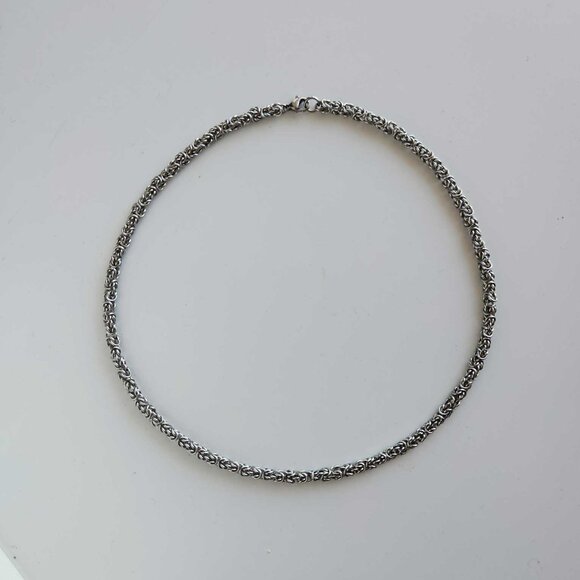 15 inch silver byzantine chain necklace ✦ hand crafted mini chain mail necklace - Picture 6 of 10